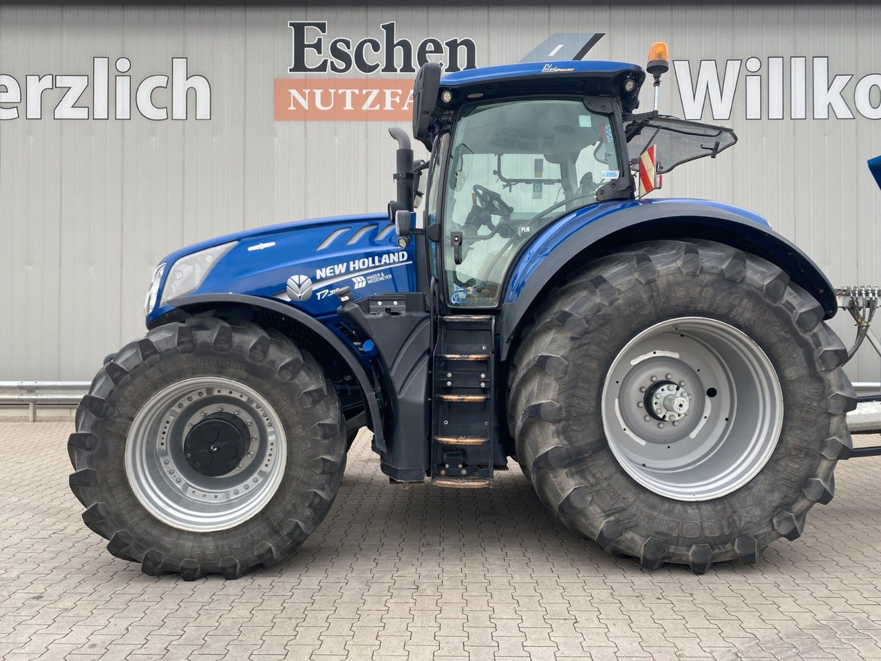 New Holland T7.315 AC 4x4 | Fronthydraulik*LoadSensing*Klima - Traktor: obrázok 3 New Holland T7.315 AC 4x4 | Fronthydraulik*LoadSensing*Klima - Traktor: obrázok 3