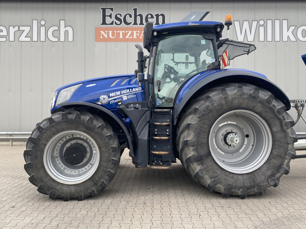 New Holland T7.315 AC 4x4 - Traktor: obrázok 2 New Holland T7.315 AC 4x4 - Traktor: obrázok 2