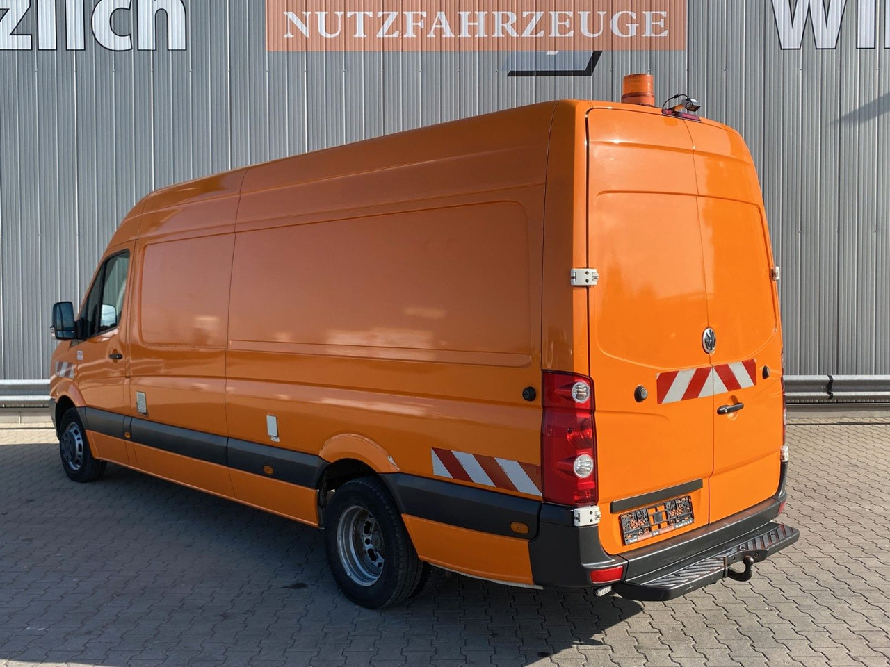 Volkswagen Crafter Kamerawagen |PC-Setup*Standklima*RFK*AHK - Mikrobus: obrázok 3 Volkswagen Crafter Kamerawagen |PC-Setup*Standklima*RFK*AHK - Mikrobus: obrázok 3