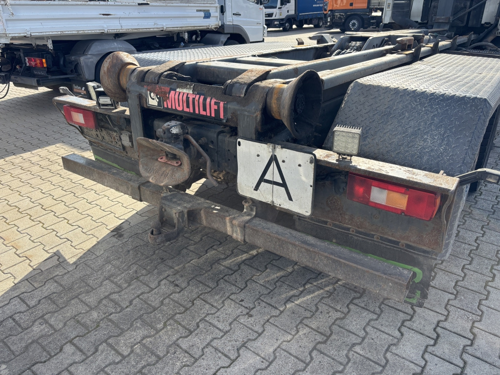 Volvo FM 6x2 Abrollkipper - Hákový nosič kontajnerov: obrázok 2 Volvo FM 6x2 Abrollkipper - Hákový nosič kontajnerov: obrázok 2