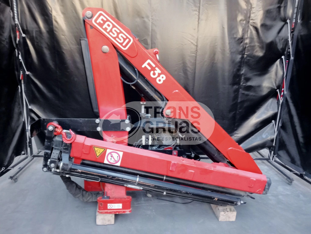 Grúa Fassi F38AF - Hydraulická ruka pre Nákladné auto: obrázok 1 Grúa Fassi F38AF - Hydraulická ruka pre Nákladné auto: obrázok 1