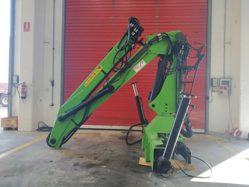 Grúa PENZ 16000 HL - Hydraulická ruka pre Nákladné auto: obrázok 1 Grúa PENZ 16000 HL - Hydraulická ruka pre Nákladné auto: obrázok 1