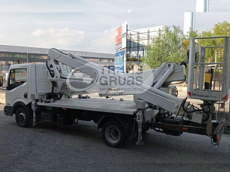 MULTITEL NISSAN NT 400 + MX 250 - Automobilová plošina: obrázok 3 MULTITEL NISSAN NT 400 + MX 250 - Automobilová plošina: obrázok 3