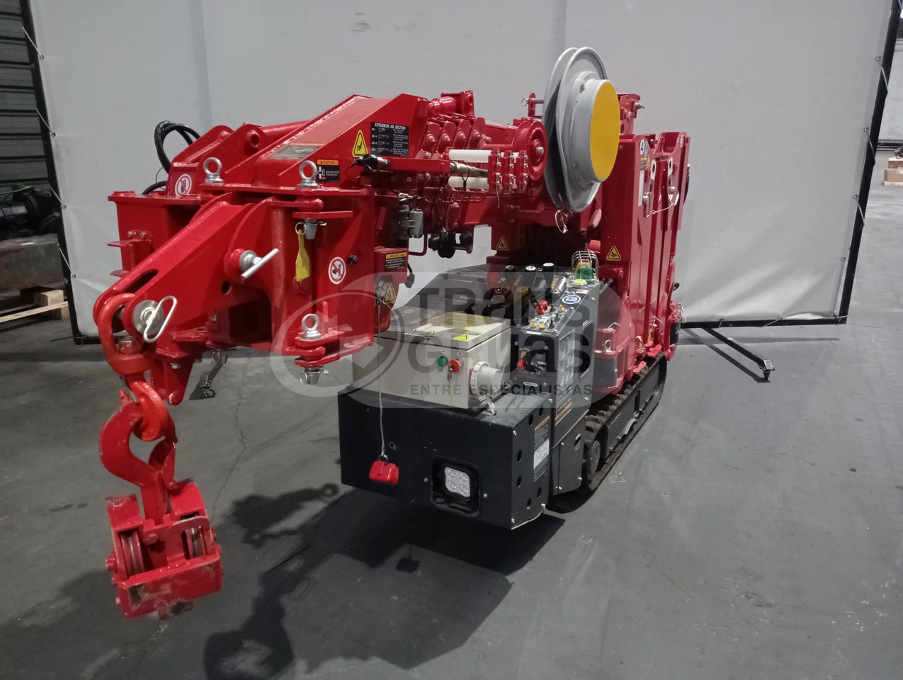 Minigrua sobre orugas UNIC URW-295CP2E - Mini žeriav: obrázok 4 Minigrua sobre orugas UNIC URW-295CP2E - Mini žeriav: obrázok 4