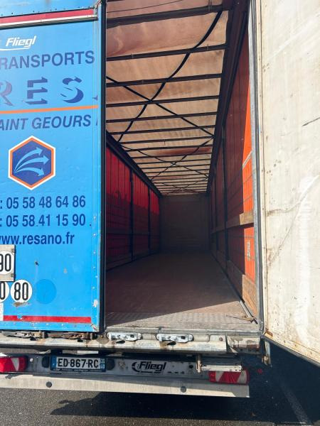 Fliegl - Plachtový náves: obrázok 5 Fliegl - Plachtový náves: obrázok 5