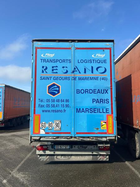 Fliegl - Plachtový náves: obrázok 2 Fliegl - Plachtový náves: obrázok 2