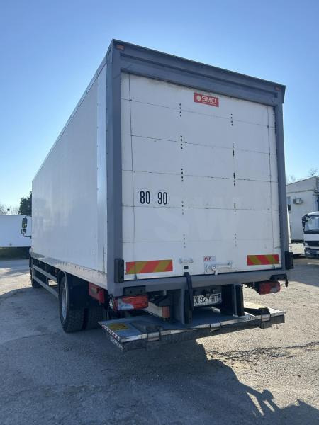 MAN TGM 18.250 - Skříňový nákladní auto: obrázok 2 MAN TGM 18.250 - Skříňový nákladní auto: obrázok 2
