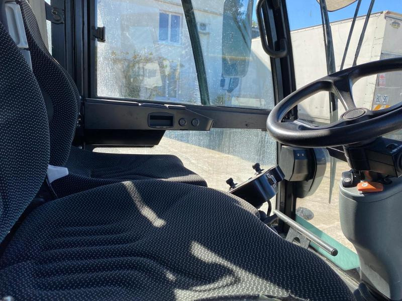 Mathieu Azura MC210 - Zametacie vozidlo: obrázok 5 Mathieu Azura MC210 - Zametacie vozidlo: obrázok 5