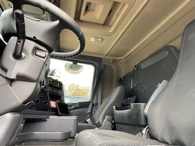 Scania G 410 - Chladirenské nákladné vozidlo: obrázok 4 Scania G 410 - Chladirenské nákladné vozidlo: obrázok 4