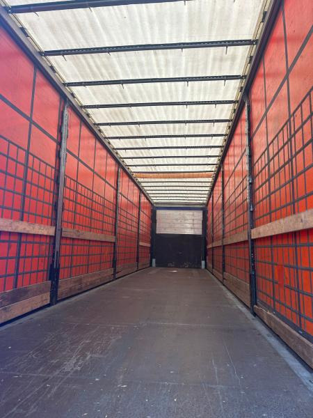Schmitz Cargobull - Plachtový náves: obrázok 4 Schmitz Cargobull - Plachtový náves: obrázok 4