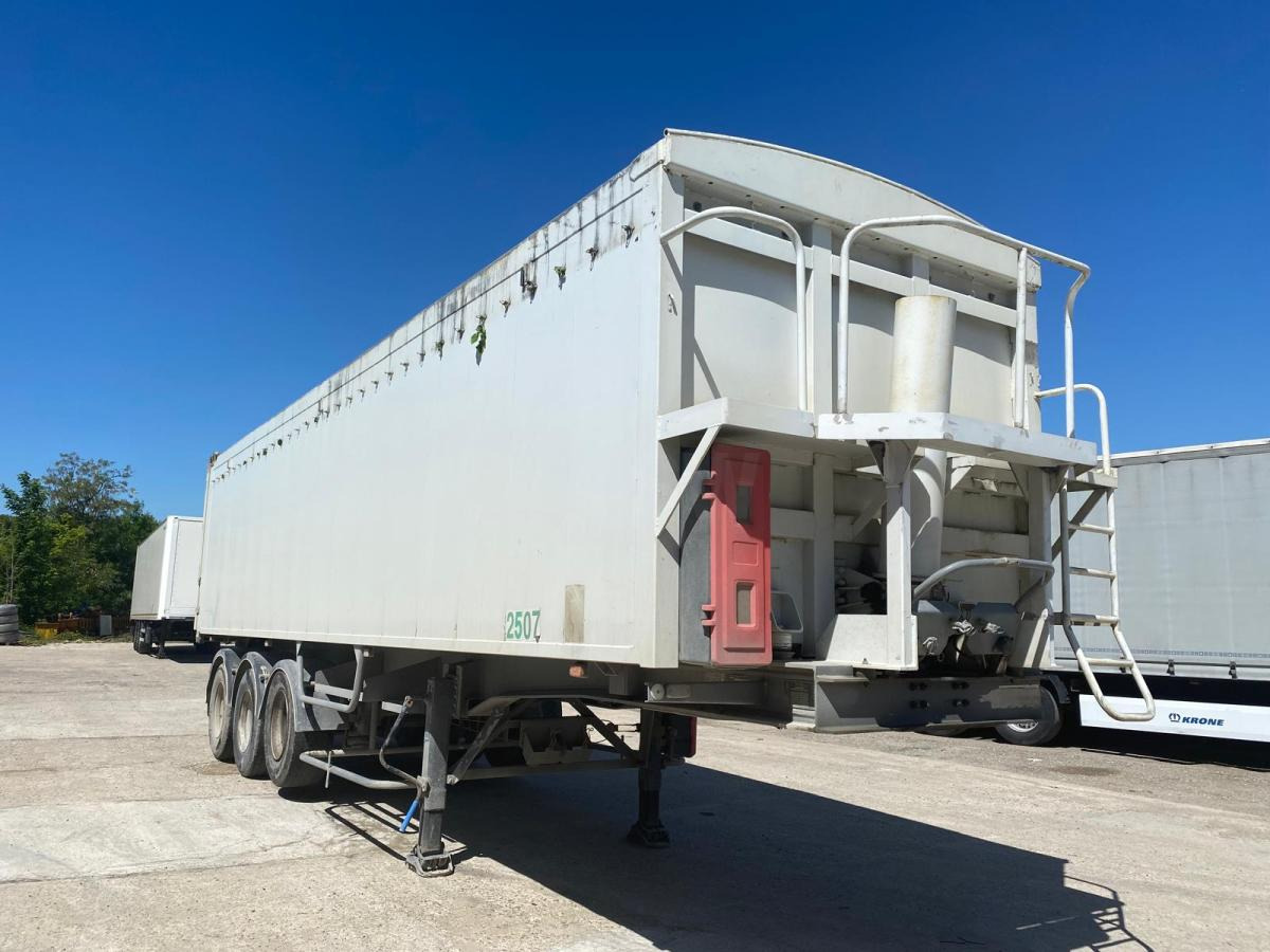 Stas - Náves sklápěcí: obrázok 2 Stas - Náves sklápěcí: obrázok 2