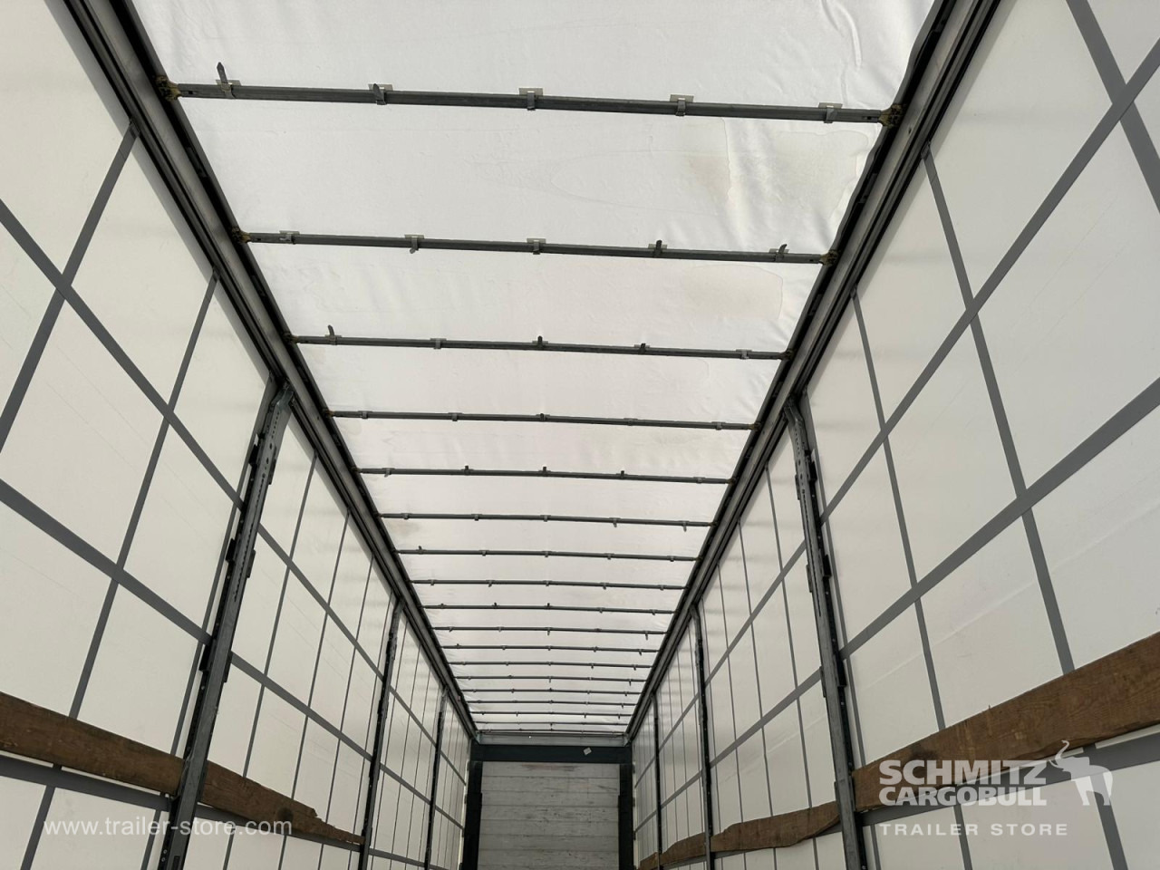 SCHMITZ Curtainsider Standard Taillift - Plachtový náves: obrázok 5 SCHMITZ Curtainsider Standard Taillift - Plachtový náves: obrázok 5