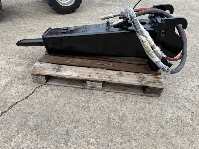 Hydraulické kladivo CAT H63s: obrázok 11