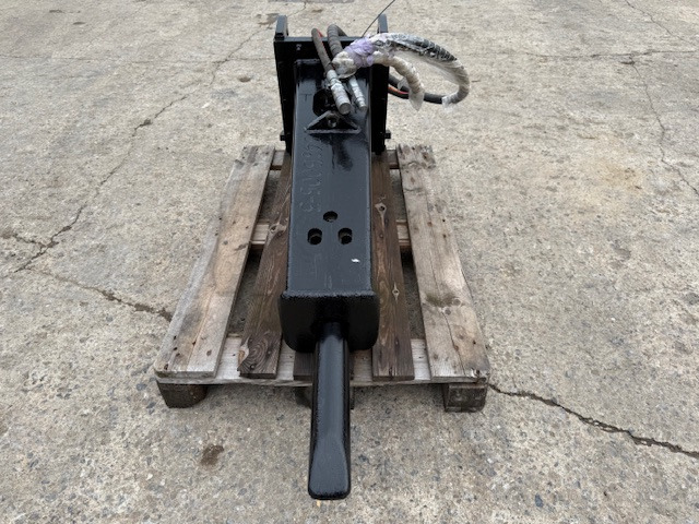 Hydraulické kladivo CAT H63s: obrázok 9
