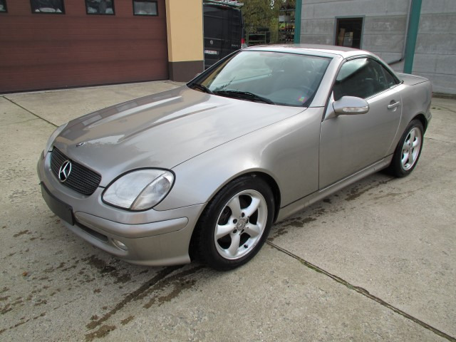 Mercedes SLK 200 - Automobil: obrázok 1 Mercedes SLK 200 - Automobil: obrázok 1