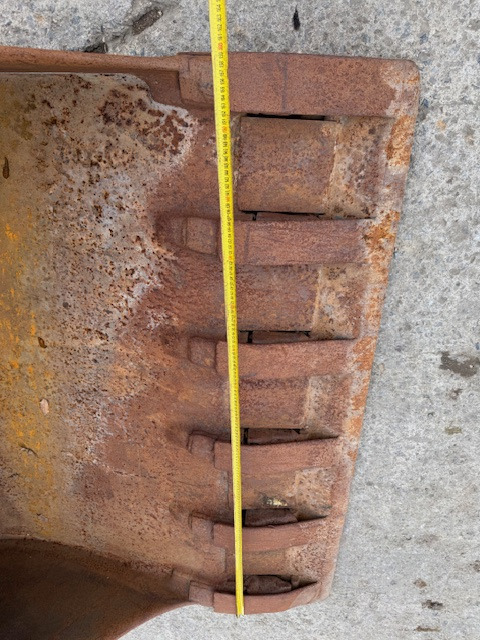 OIL Quick OQ 70/55 - 1600 mm - Lyžica pre rýpadlo: obrázok 5 OIL Quick OQ 70/55 - 1600 mm - Lyžica pre rýpadlo: obrázok 5