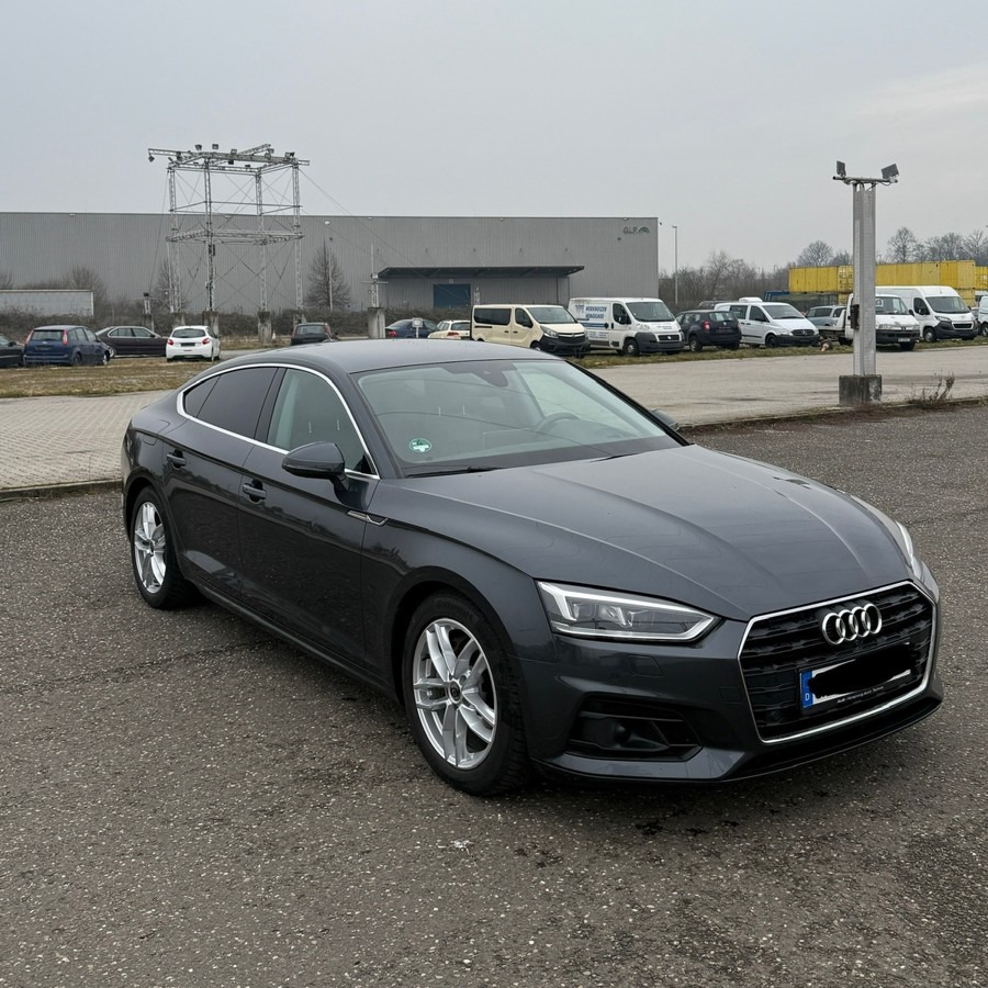 AUDI A5 Sportback TÜV bis Okt. 2027 - Kombi: obrázok 2 AUDI A5 Sportback TÜV bis Okt. 2027 - Kombi: obrázok 2