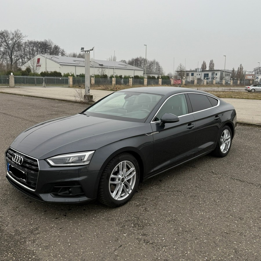 AUDI A5 Sportback TÜV bis Okt. 2027 - Kombi: obrázok 1 AUDI A5 Sportback TÜV bis Okt. 2027 - Kombi: obrázok 1