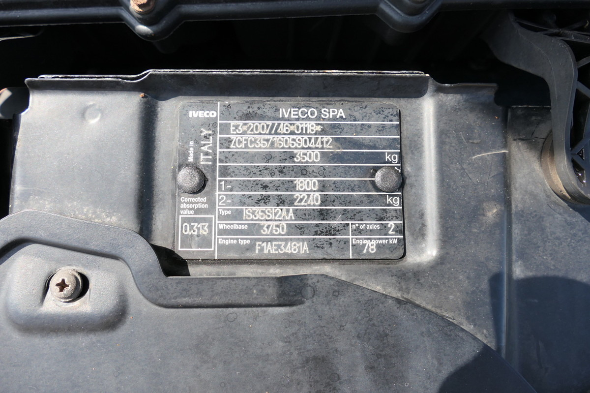 Dodávka skriňová nadstavba IVECO Daily 35 S11 C30C AUTOMATIK KAMERA MAXI Regale L: obrázok 13