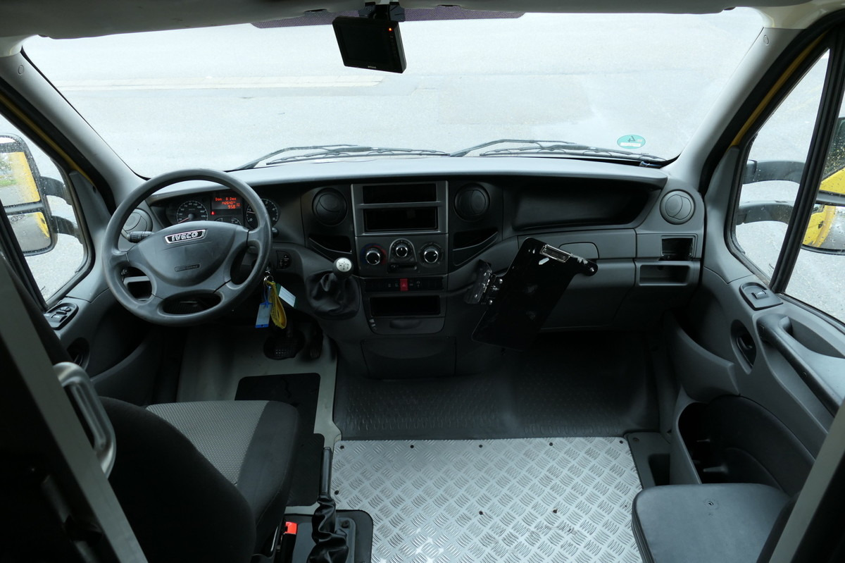 Dodávka skriňová nadstavba IVECO Daily 35 S11 C30C AUTOMATIK KAMERA Regale LUFT D: obrázok 6 Dodávka skriňová nadstavba IVECO Daily 35 S11 C30C AUTOMATIK KAMERA Regale LUFT D: obrázok 6