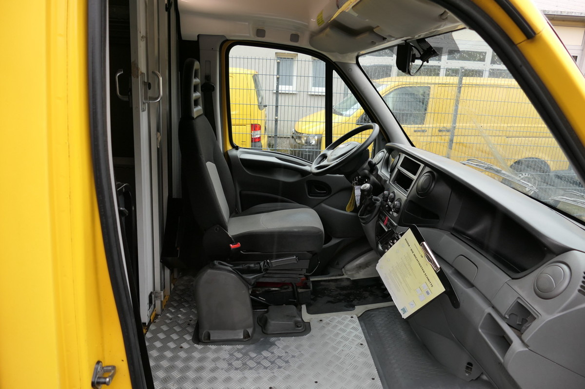 IVECO Daily 35 S11 C30C AUTOMATIK KAMERA Regale LUFT D - Dodávka skriňová nadstavba: obrázok 5 IVECO Daily 35 S11 C30C AUTOMATIK KAMERA Regale LUFT D - Dodávka skriňová nadstavba: obrázok 5
