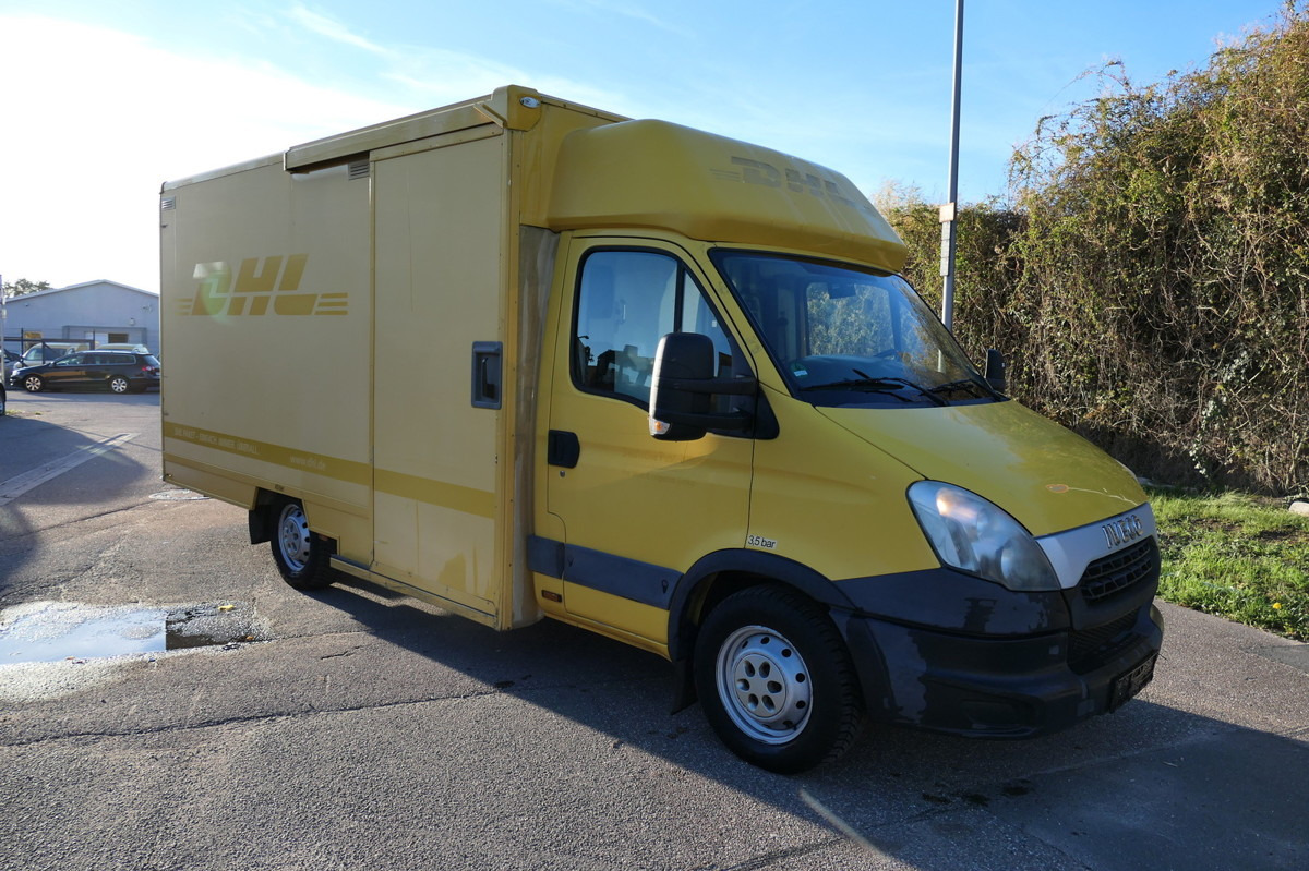 IVECO Daily 35 S11 C30C AUTOMATIK KAMERA Regale LUFT D - Dodávka skriňová nadstavba: obrázok 1 IVECO Daily 35 S11 C30C AUTOMATIK KAMERA Regale LUFT D - Dodávka skriňová nadstavba: obrázok 1