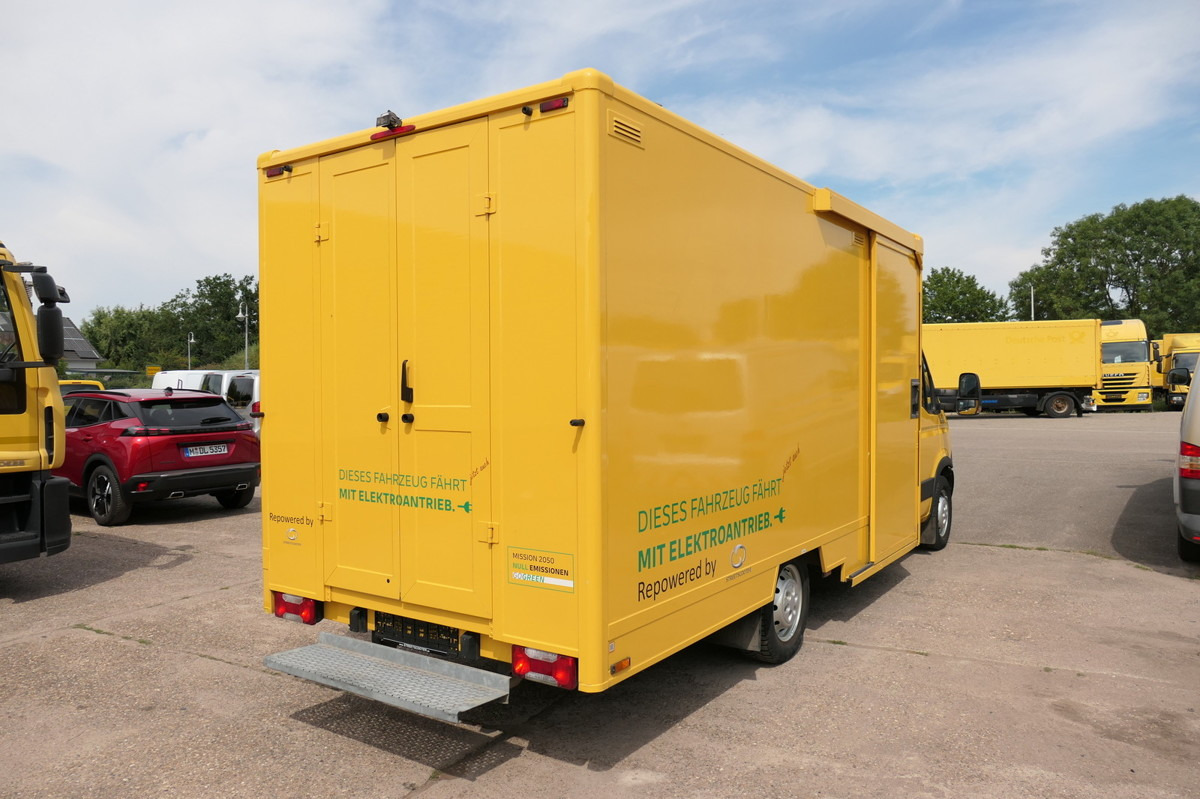 IVECO Daily 35 S11 C30C ELEKTRO COC Umbau 08/2021 Firm - Dodávka skriňová nadstavba, Elektrická dodávka: obrázok 4 IVECO Daily 35 S11 C30C ELEKTRO COC Umbau 08/2021 Firm - Dodávka skriňová nadstavba, Elektrická dodávka: obrázok 4