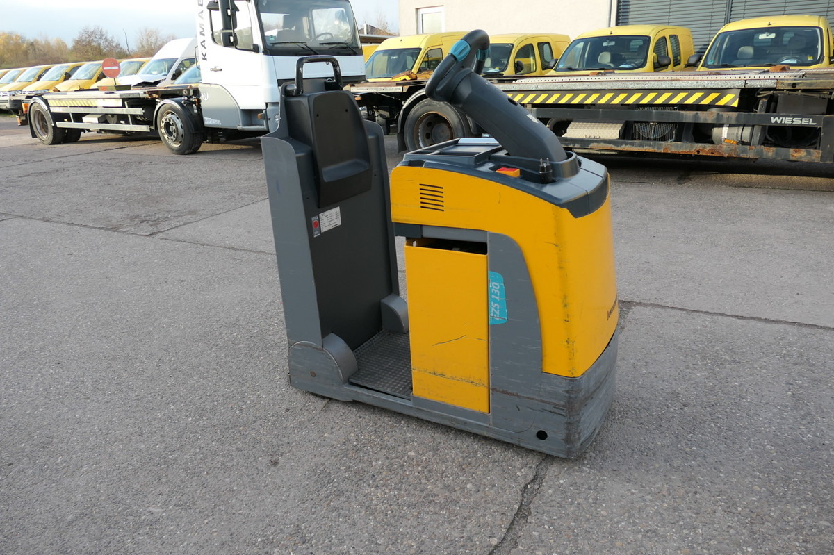 JUNGHEINRICH EZS 130 Schlepper Batterie 06/2021 - Elektricky tahač: obrázok 2 JUNGHEINRICH EZS 130 Schlepper Batterie 06/2021 - Elektricky tahač: obrázok 2