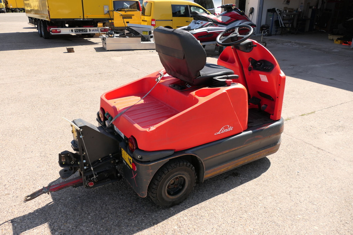 LINDE P 60 Z Schlepper - Elektricky tahač: obrázok 3 LINDE P 60 Z Schlepper - Elektricky tahač: obrázok 3