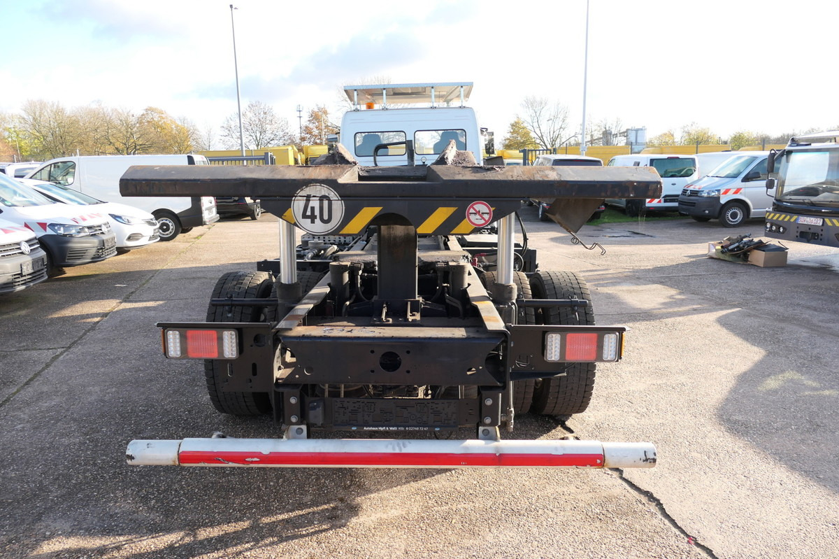 MERCEDES-BENZ Kamag Wiesel WBH 25 E4-D - Kontejnérový podvozek/ Výměnná nástavba: obrázok 3 MERCEDES-BENZ Kamag Wiesel WBH 25 E4-D - Kontejnérový podvozek/ Výměnná nástavba: obrázok 3