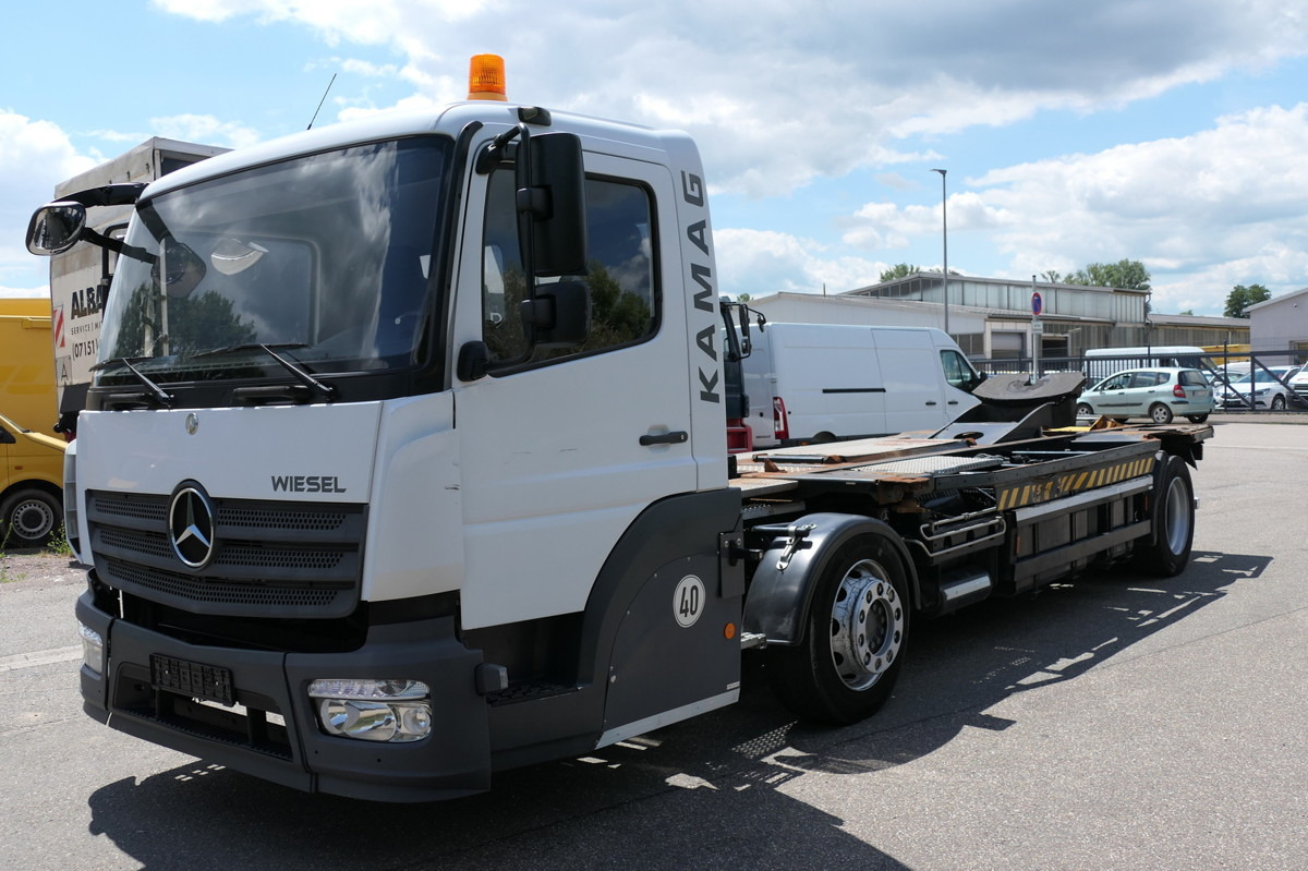 MERCEDES-BENZ Kamag Wiesel WBH 25 Wiesel Umsetzfahrzeug - Kontejnérový podvozek/ Výměnná nástavba: obrázok 2 MERCEDES-BENZ Kamag Wiesel WBH 25 Wiesel Umsetzfahrzeug - Kontejnérový podvozek/ Výměnná nástavba: obrázok 2