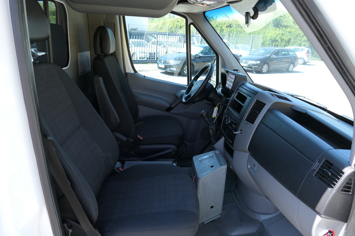 MERCEDES-BENZ Sprinter 316 CDI Klima Rettungswagen - Sanitka: obrázok 5 MERCEDES-BENZ Sprinter 316 CDI Klima Rettungswagen - Sanitka: obrázok 5