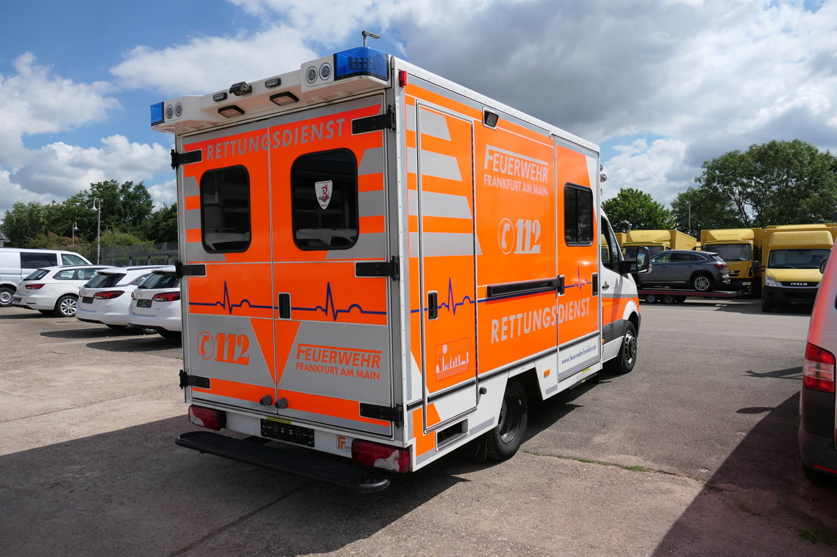 MERCEDES-BENZ Sprinter 519 CDI Klima Krankenwagen Fahrtec Aufb - Sanitka: obrázok 4 MERCEDES-BENZ Sprinter 519 CDI Klima Krankenwagen Fahrtec Aufb - Sanitka: obrázok 4