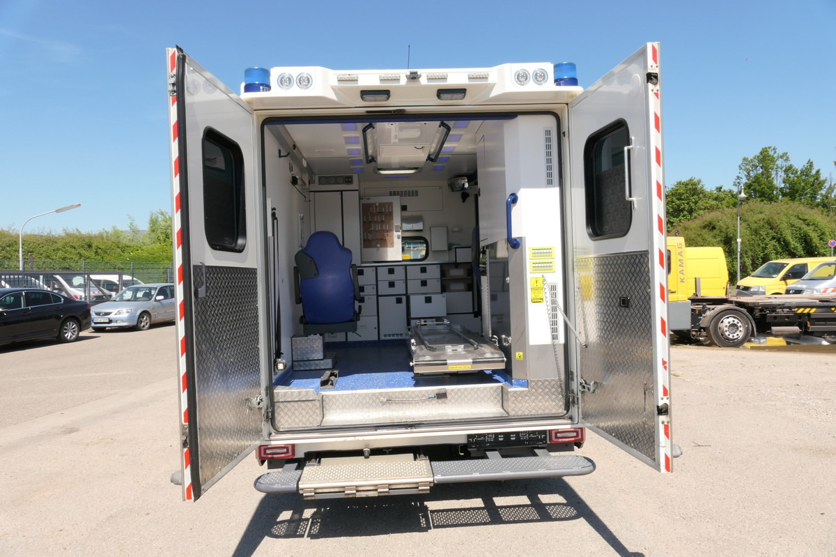 MERCEDES-BENZ Sprinter 519 CDI Klima Krankenwagen - Sanitka: obrázok 5 MERCEDES-BENZ Sprinter 519 CDI Klima Krankenwagen - Sanitka: obrázok 5