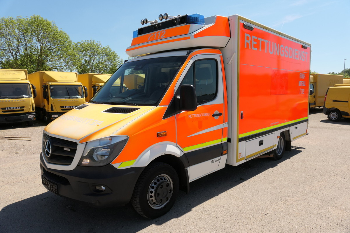 MERCEDES-BENZ Sprinter 519 CDI Klima Krankenwagen - Sanitka: obrázok 1 MERCEDES-BENZ Sprinter 519 CDI Klima Krankenwagen - Sanitka: obrázok 1