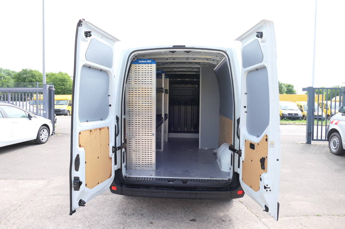 RENAULT Master 130 dCi L3H2 Euro6 KLIMA COC Regal - Furgon: obrázok 1 RENAULT Master 130 dCi L3H2 Euro6 KLIMA COC Regal - Furgon: obrázok 1