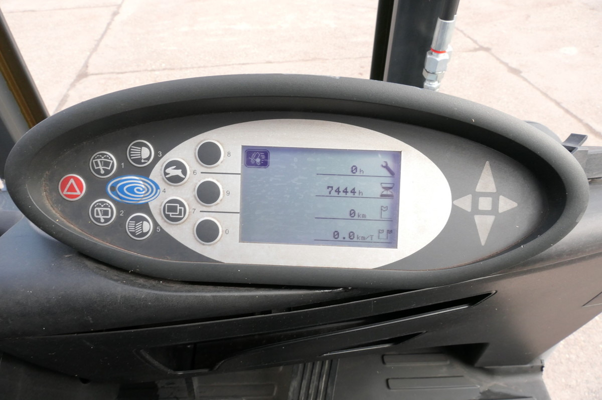 Závesný vysokozdvižný vozík STILL RX 20-18P/H 4-RAD Lange Gabeln: obrázok 9 Závesný vysokozdvižný vozík STILL RX 20-18P/H 4-RAD Lange Gabeln: obrázok 9