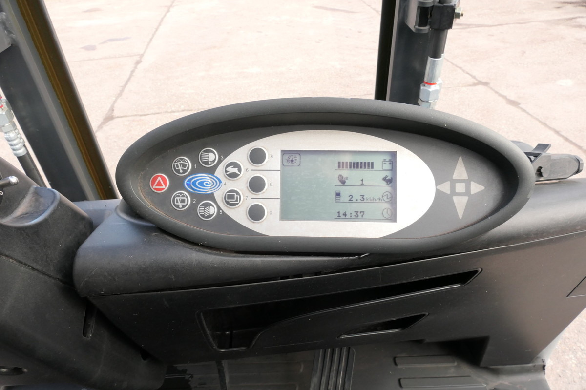 Závesný vysokozdvižný vozík STILL RX 20-18P/H 4-RAD Lange Gabeln: obrázok 8 Závesný vysokozdvižný vozík STILL RX 20-18P/H 4-RAD Lange Gabeln: obrázok 8