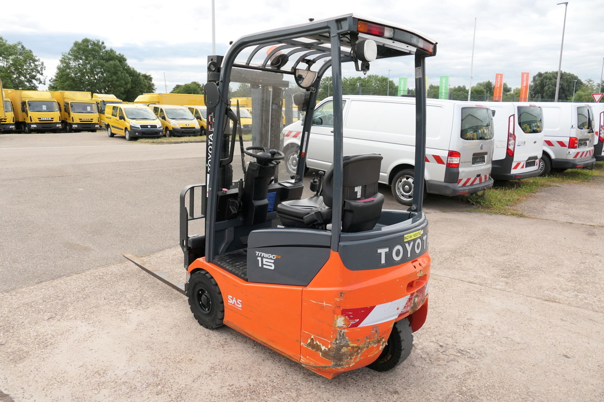 TOYOTA 7 FBEST 15 DUPLEX 4-VENTIL 3-Rad - Elektrický vysokozdvižný vozík: obrázok 3 TOYOTA 7 FBEST 15 DUPLEX 4-VENTIL 3-Rad - Elektrický vysokozdvižný vozík: obrázok 3