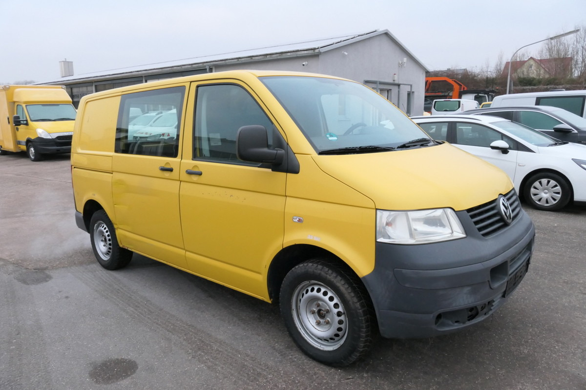 VW T5 Transporter 1.9 TDI PARKTRONIK 2xSCHIEBETÜR - Malá dodávka: obrázok 3 VW T5 Transporter 1.9 TDI PARKTRONIK 2xSCHIEBETÜR - Malá dodávka: obrázok 3