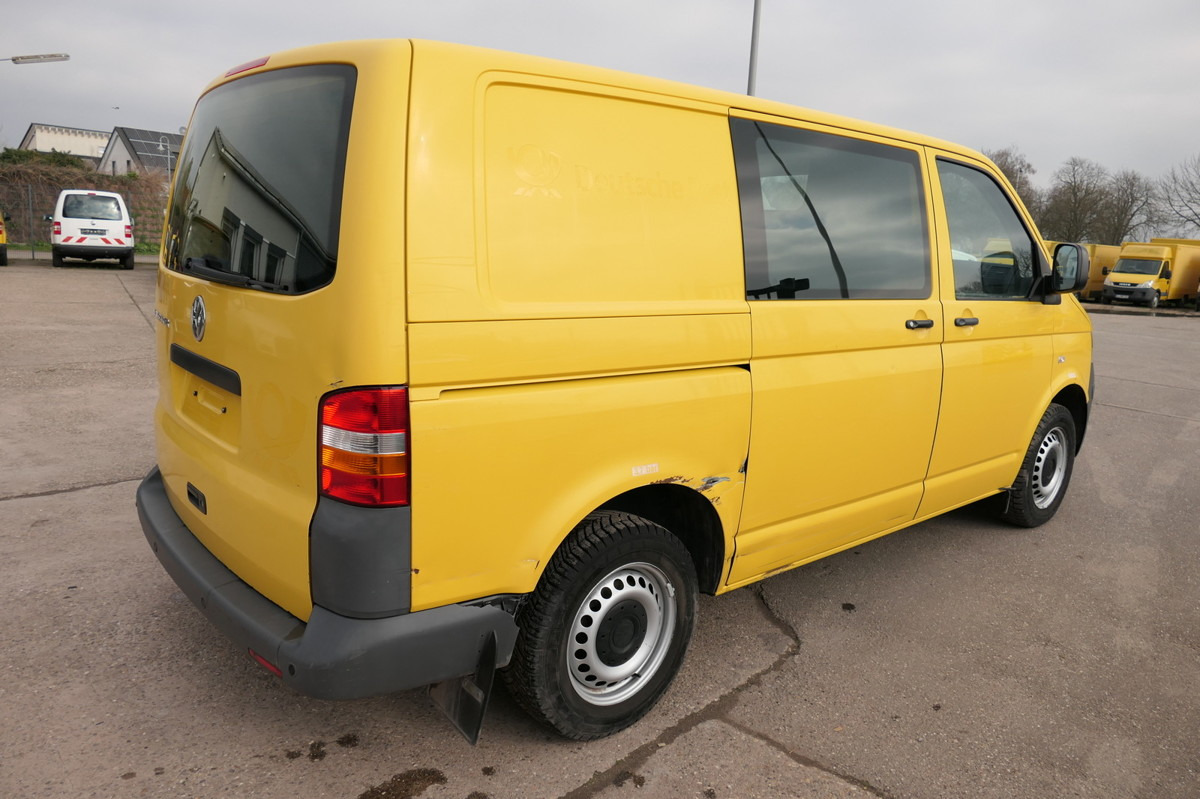 VW T5 Transporter 1.9 TDI PARKTRONIK 2xSCHIEBETÜR - Malá dodávka: obrázok 4 VW T5 Transporter 1.9 TDI PARKTRONIK 2xSCHIEBETÜR - Malá dodávka: obrázok 4