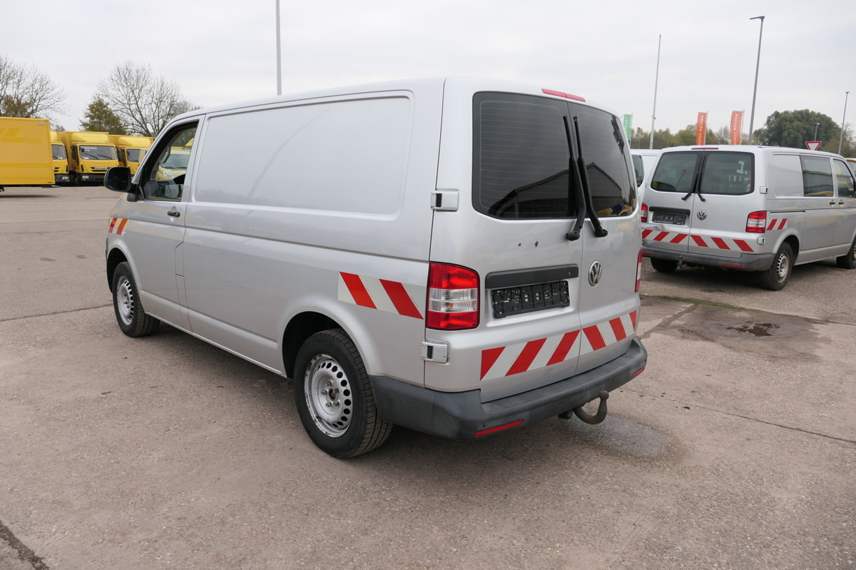 VW T5 Transporter 2.0 TDI 2-Sitzer 4 Motion AHK KLI - Malá dodávka: obrázok 4 VW T5 Transporter 2.0 TDI 2-Sitzer 4 Motion AHK KLI - Malá dodávka: obrázok 4