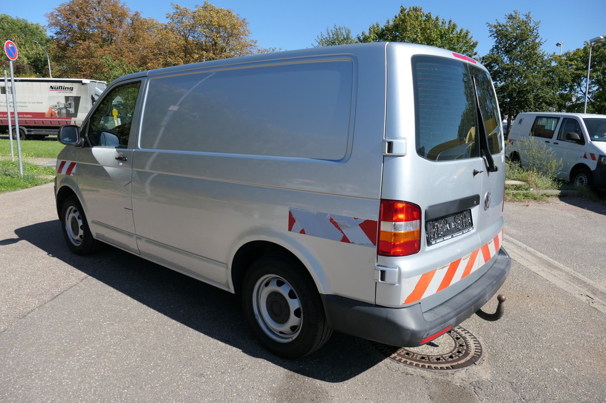 VW T5 Transporter 2.0 TDI 4Motion Flügeltür Klima A - Malá dodávka: obrázok 5 VW T5 Transporter 2.0 TDI 4Motion Flügeltür Klima A - Malá dodávka: obrázok 5