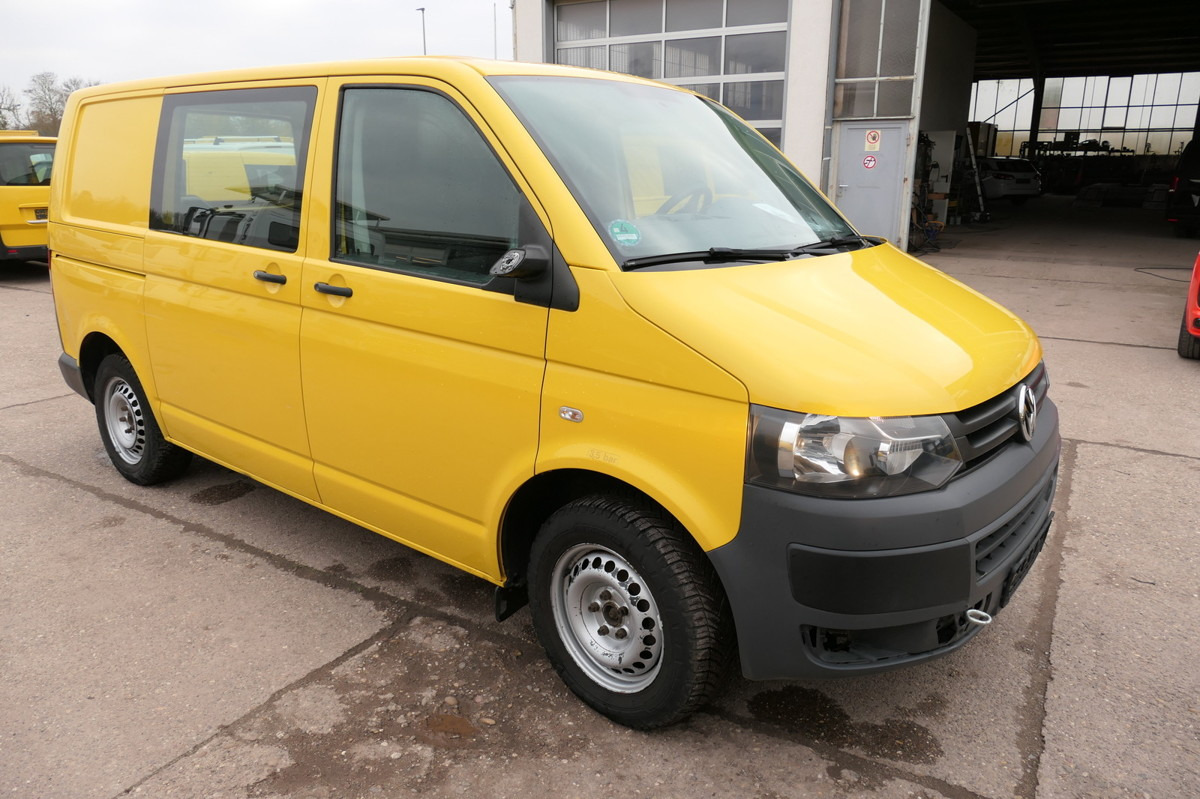 VW T5 Transporter 2.0 TDI EURO-5 CoC PARKTRONIK - Malá dodávka: obrázok 2 VW T5 Transporter 2.0 TDI EURO-5 CoC PARKTRONIK - Malá dodávka: obrázok 2