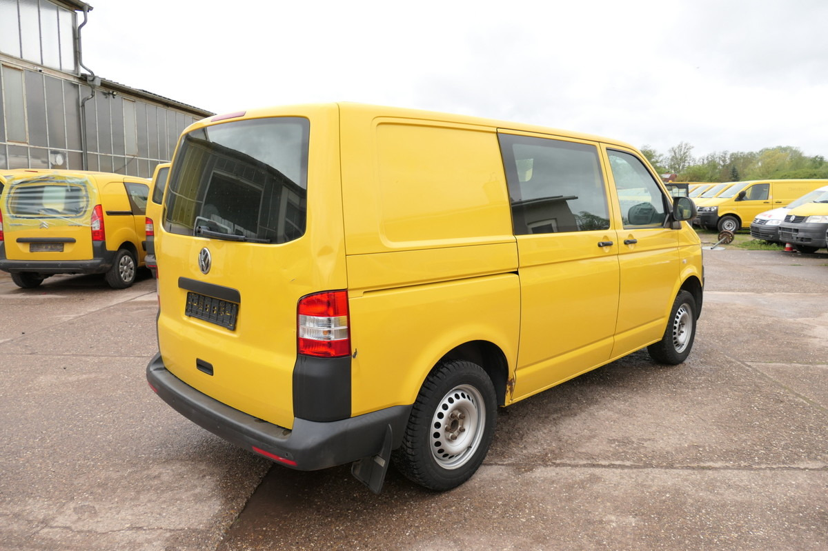 VW T5 Transporter 2.0 TDI EURO-5 CoC PARKTRONIK - Malá dodávka: obrázok 5 VW T5 Transporter 2.0 TDI EURO-5 CoC PARKTRONIK - Malá dodávka: obrázok 5