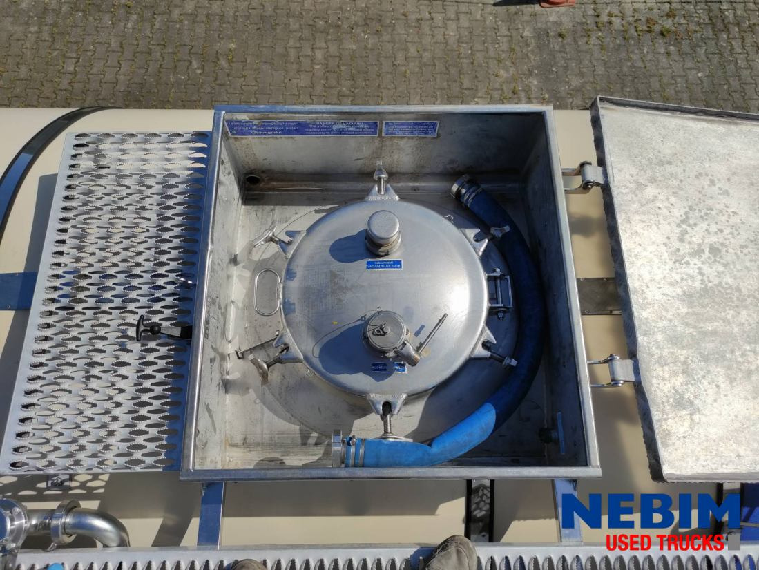 Feldbinder TSA 33.3 electric pump - 3 comp. 8.000 / 22.500 / 3.000 Ltr. - Cisternový náves: obrázok 4 Feldbinder TSA 33.3 electric pump - 3 comp. 8.000 / 22.500 / 3.000 Ltr. - Cisternový náves: obrázok 4