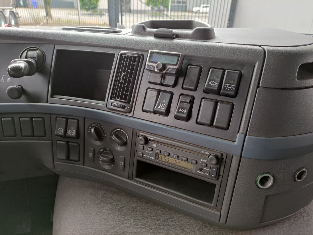Volvo FM 400 4X2 - Ťahač: obrázok 5 Volvo FM 400 4X2 - Ťahač: obrázok 5