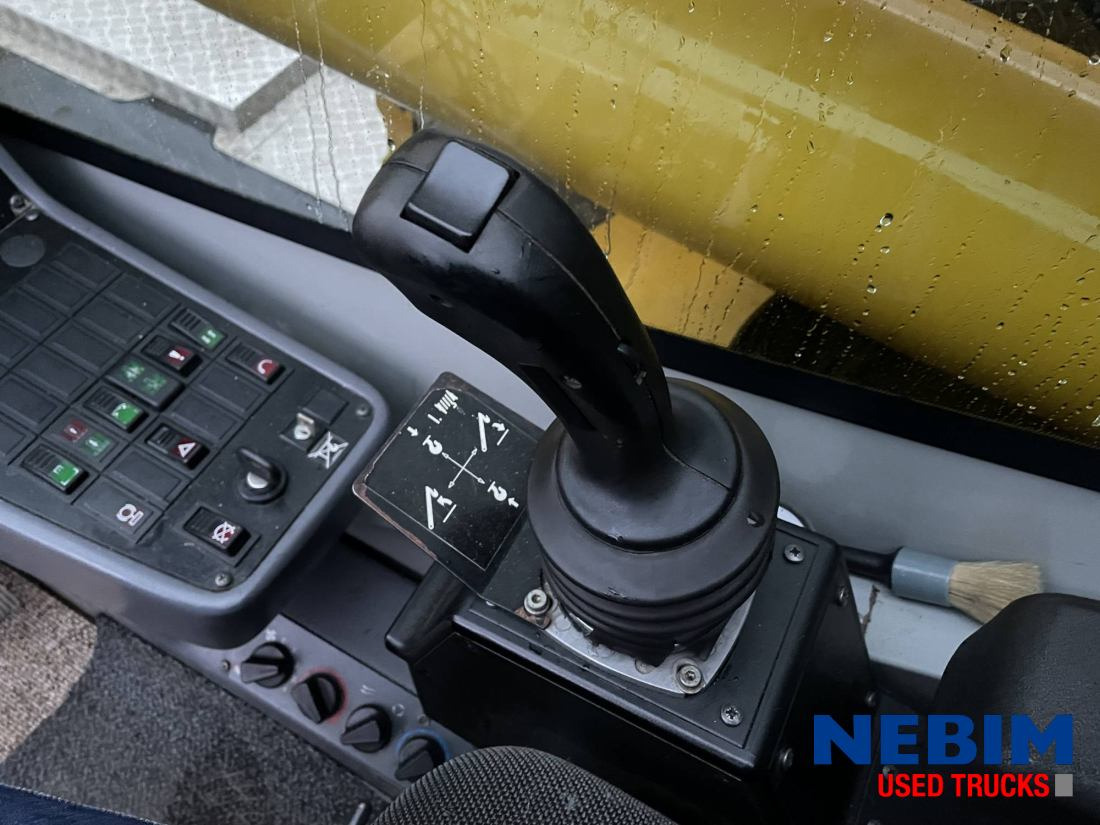 Volvo FM 400 8X4 - Faun Tadano HK40-Only TO BE Viewed BY Appointment - Auto s hydraulickou rukou: obrázok 5 Volvo FM 400 8X4 - Faun Tadano HK40-Only TO BE Viewed BY Appointment - Auto s hydraulickou rukou: obrázok 5