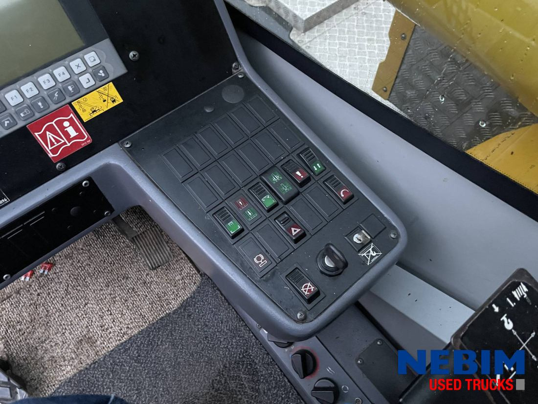 Volvo FM 400 8X4 - Faun Tadano HK40-Only TO BE Viewed BY Appointment - Auto s hydraulickou rukou: obrázok 4 Volvo FM 400 8X4 - Faun Tadano HK40-Only TO BE Viewed BY Appointment - Auto s hydraulickou rukou: obrázok 4