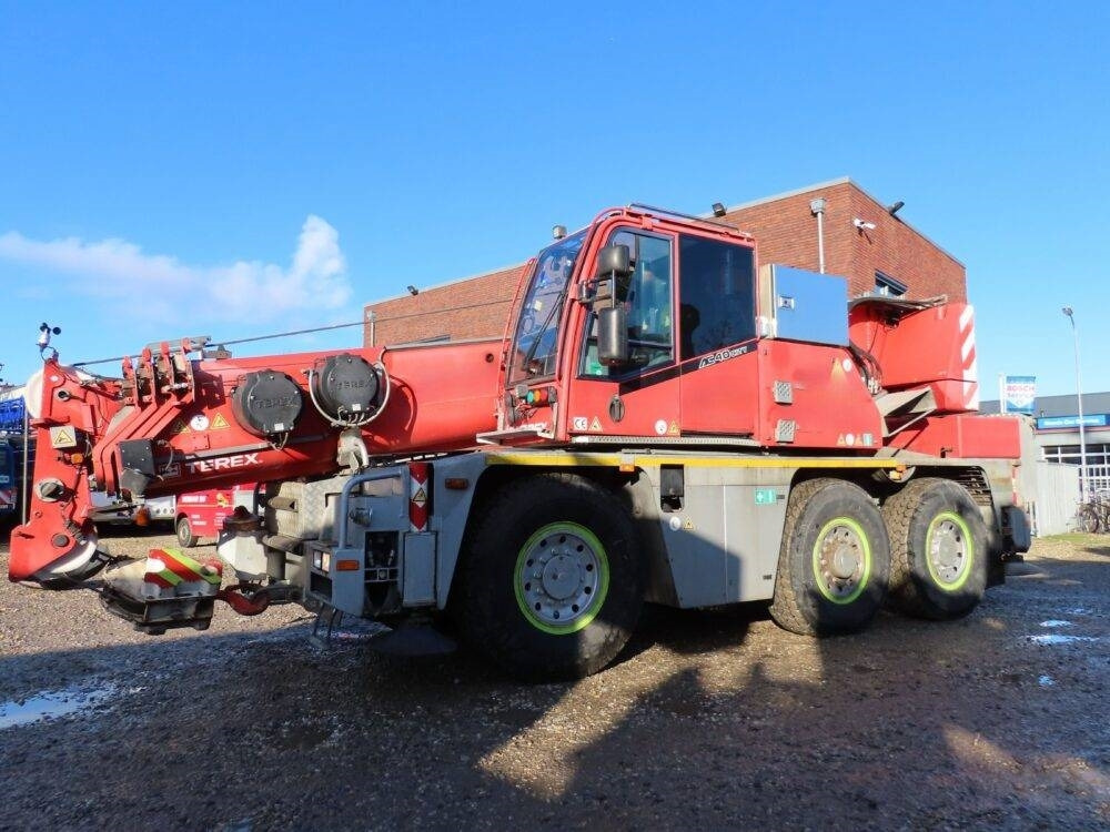 Terex Demag AC 40 City  - Žeriav pre všetky terény: obrázok 1 Terex Demag AC 40 City  - Žeriav pre všetky terény: obrázok 1